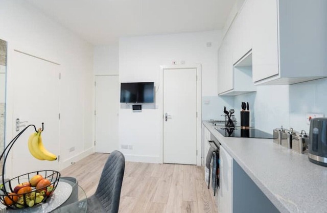 One Bedroom Apartment Near Maida Vale