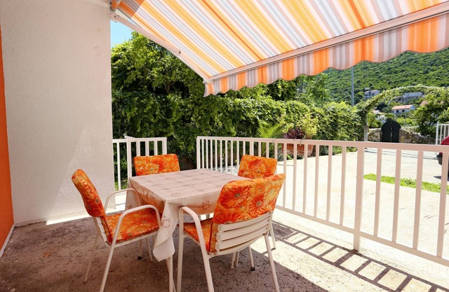 Apartamento de una habitación con una terraza Trpanj, Peljesac (A-3157-a)