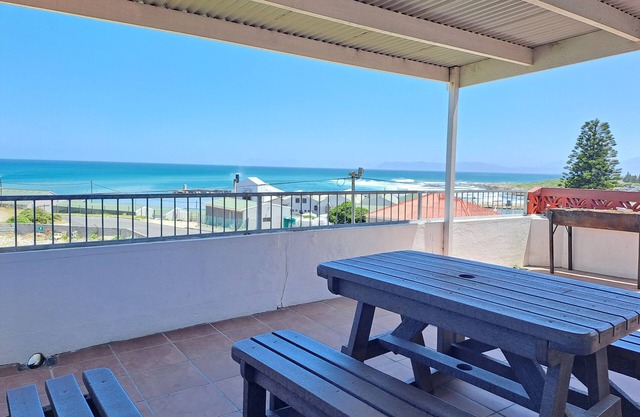 Oom Piet Self Catering Accomodation