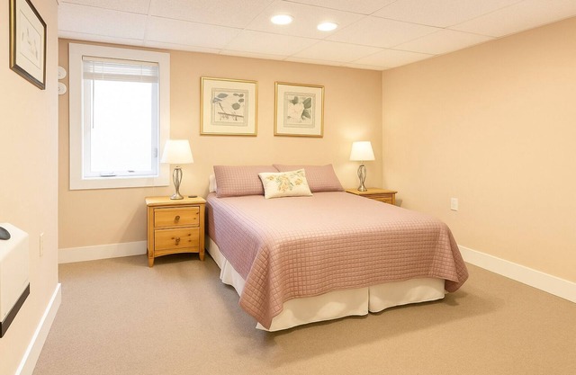 OPEN LATE Across from campus bed & breakfast
