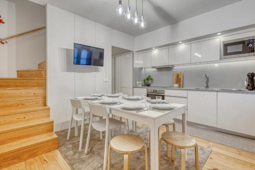 OPORTO GUEST Downtown Escape