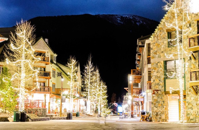 Oro Grande by Summit County Mountain Retreats