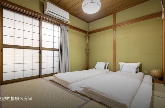 ★ nuevo abierto ★ Llegue a Namba 10 minutos en tren ★ 4 minutos a pie de la estación ★ Casa individual ★ Tatami, habitación de cama ★ Reservado