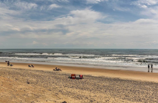 Outer Banks Cottage - a pie de costa nacional!