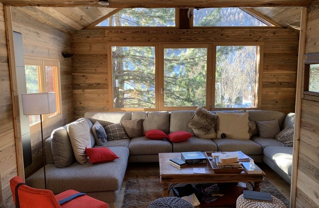 Chalet de lujo, ambiente de montaña garantizado.