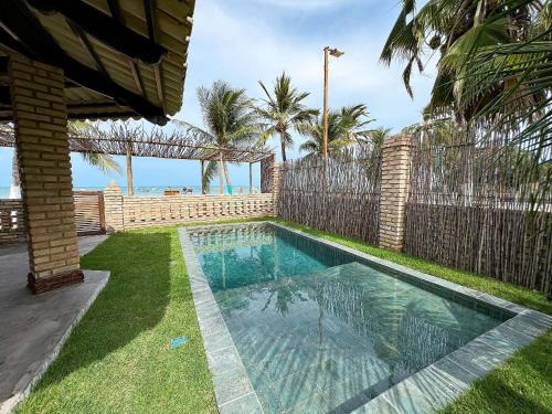 Pé-na-areia em Japaratinga c/piscina e cozinheira