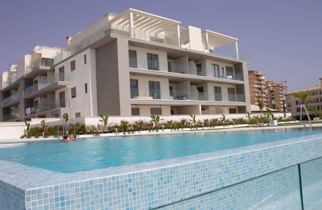 Panorama Beach, Apartamento en 1ª linea de playa. Mejor clima de Europa