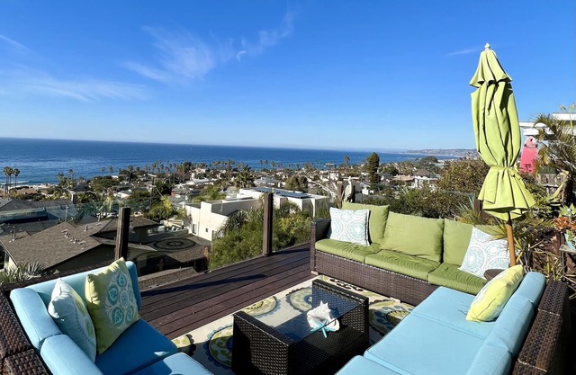 Vista panorámica del océano En Sunset Cliffs - La mejor vista en Point Loma!
