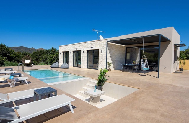 PanStel - Villa Solene with private pool