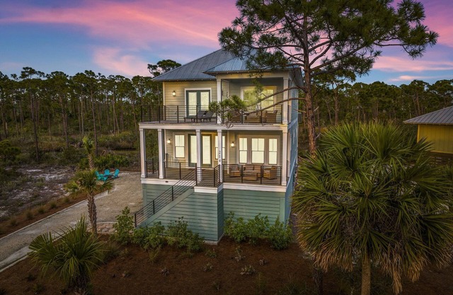 Paradise | Oceanview, Hottub, Shuffleboard, Bikes, Beach, Pool