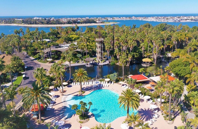 Paradise Point Resort & Spa