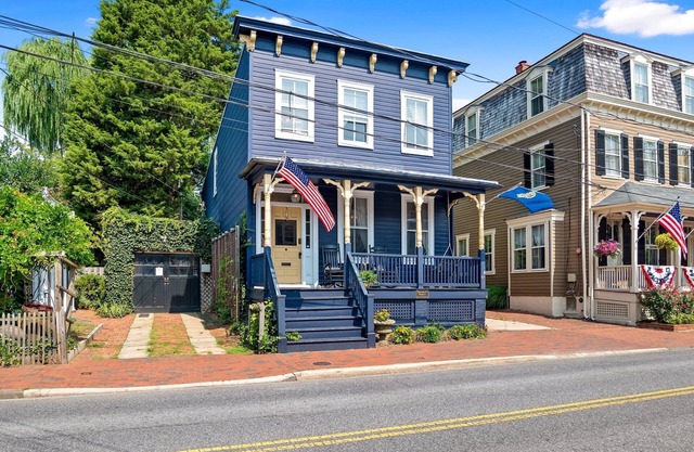 Parking at Randall House Across from USNA Gate 1