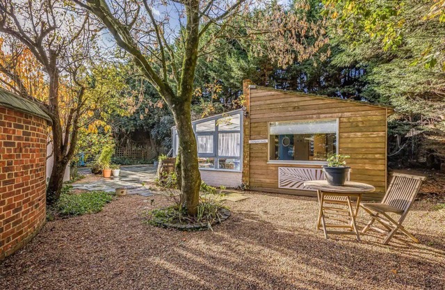 Pass the Keys | Delightful Studio in West Ashling