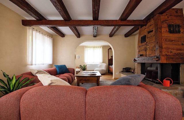 Peaceful and spacious stay in Hangenbieten