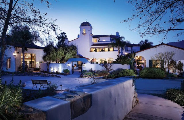 Tranquila Ojai Arbolada Cottage