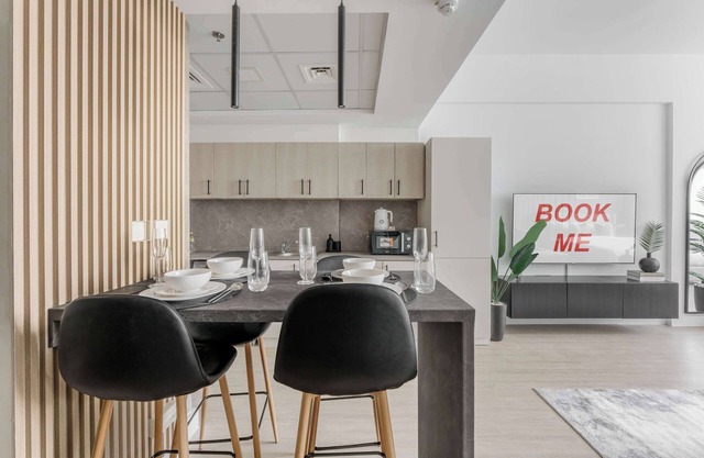 Peaceful Studio Apartment at Frankfurt Tower in Sports City