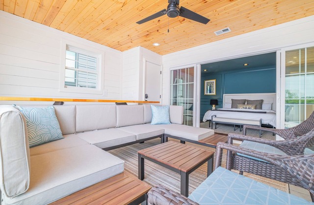 Peacock's Perch| Broadway 2mi| Rooftop HotTub -B