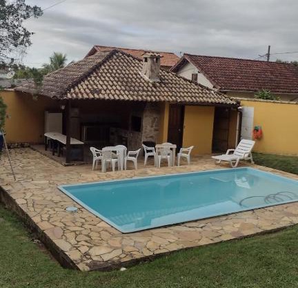 PENEDO COM 4 QUARTOS, PISCINA E SAUNA. 600M do CENTRO