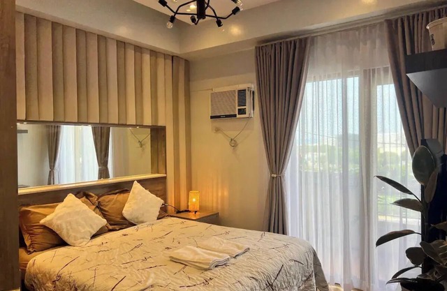 Penthouse Condo Unit near Airport NAIA