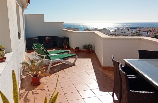 Ático en la Playa de la Romanilla, vista increible al Mar