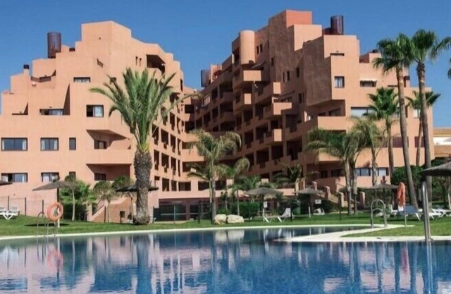PENTHOUSE ON THE SEAFRONT with fantastic pools and gardens in Manilva