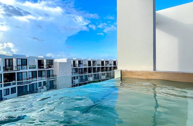 Penthouse Studio w/Private Plunge Pool - Serene, Romantic - On-site Spa & Cenote