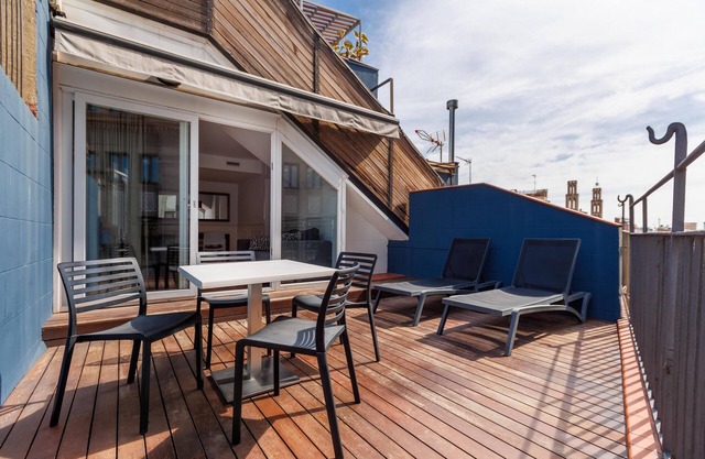 Ático con terraza privada en el corazón del Born