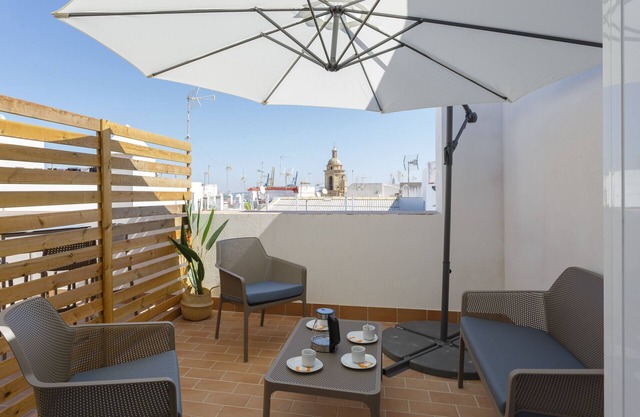 Atico con terraza - BRUJULA by Cadiz4Rentals