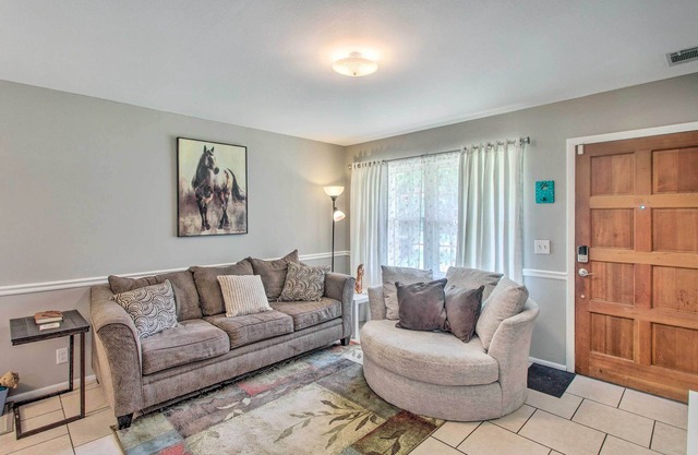Pet-Friendly Brunswick Retreat w/ Gas Grill!