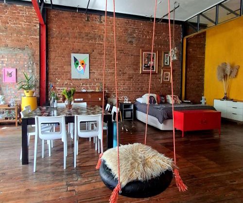 Pet-friendly City Loft Apartment