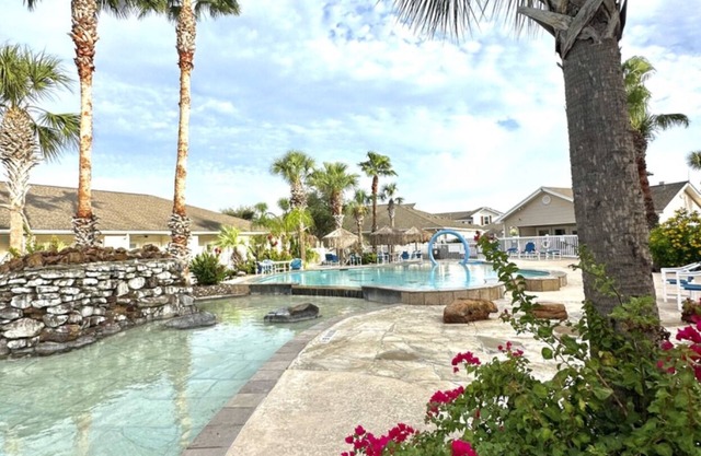 Pet Friendly, Golf Cart Accessible, Shared Heated Pool
