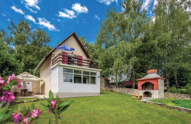 Casa que admite mascotas en Breze con.