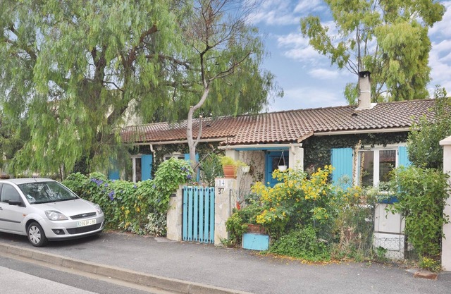 Increíble casa en La Crau con WiFi