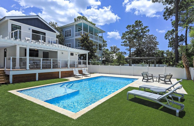 Magnolia moderna de Grayton by Royal Destinations-Acceso a la playa enorme cerca de la piscina
