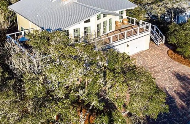 Pet Friendly | Quiet Street | Short Walk to Beach