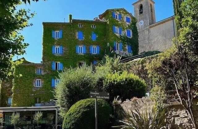 Petit mas en pierre de 1880