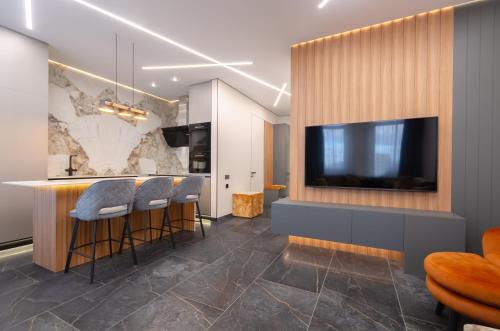 Petrovdom Apartments 18-196 in RC Manhattan City,Beresteiskyi 11
