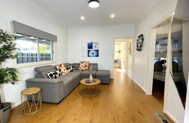 Pets Friendly Beachside Paradise House Rosebud