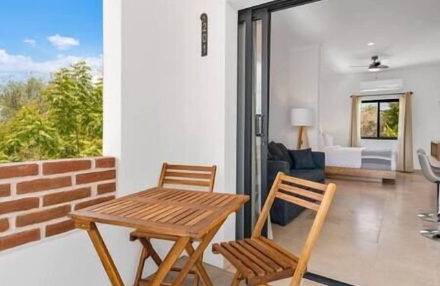 Studio close to La Paz Malecon with Housekeeping and Private Gated Parking