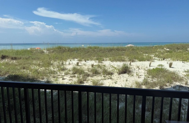 Pinnacle Port 2-bedroom condo in delightful Panama City Beach! Easy Access!
