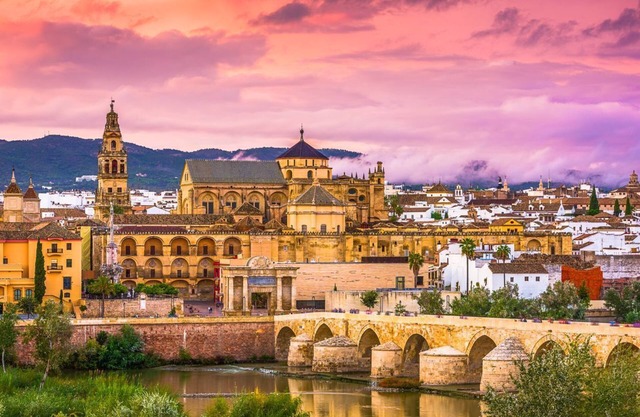 Piso Turístico Sultana Homes. A 5 minutos a pie de La Mezquita Catedral!