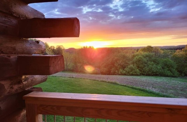 Pleasant View Log Haus 16 millas al oeste de Wisconsin Dells
