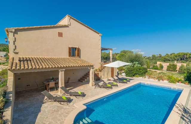 PLETA DE BONANY - Villa con piscina privada en Vilafranca De Bonany. WiFi Gratis