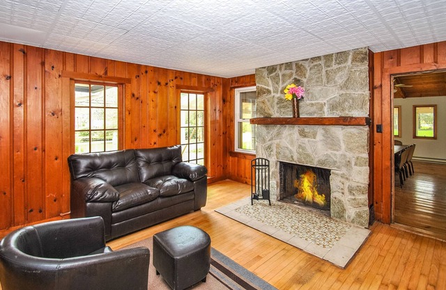 100% Legal Pocono 8Bed / 8. 5Bath La Chateau w / Grand Leisure