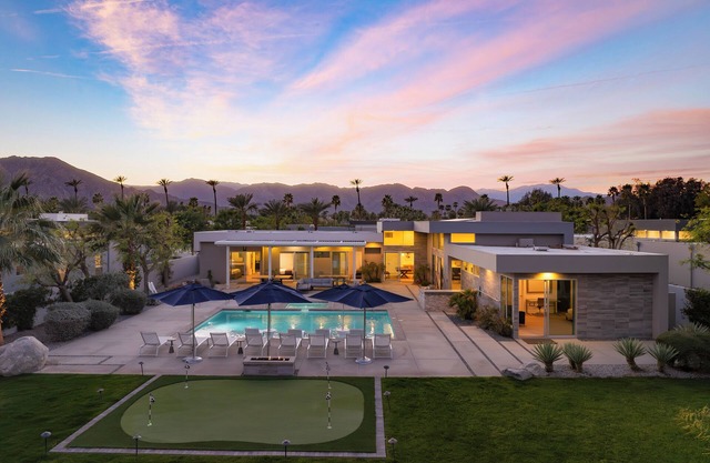 Polo Villa 9 by AvantStay | Backyard w/ Putting Green, Pool & Spa