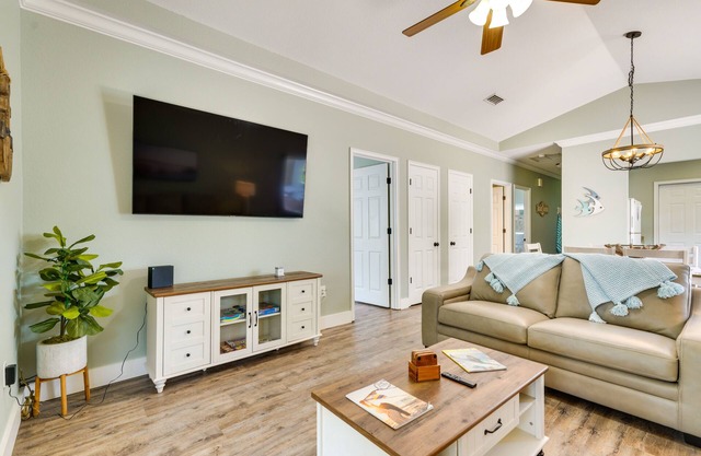 Port St Joe Townhome w/ Community Pool + Hot Tub