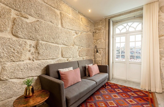 Elegante apartamento con vistas al río en Oporto