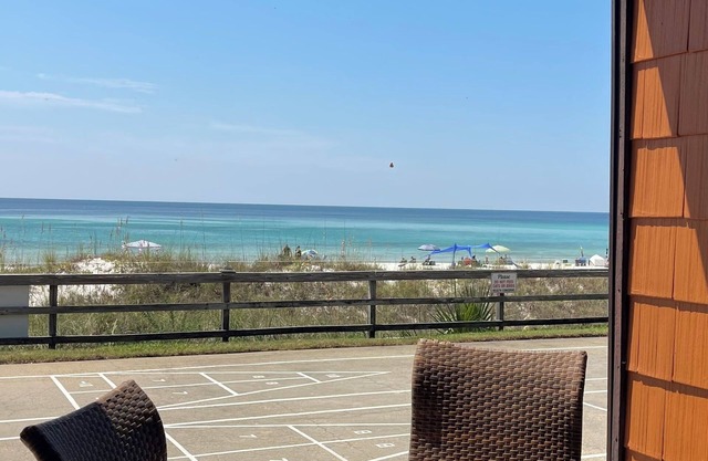 POY 109 BEACHFRONT GROUND LEVEL
