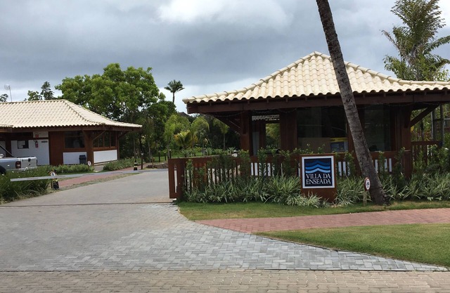 Pueblo nuevo en el mejor de Praia do Forte