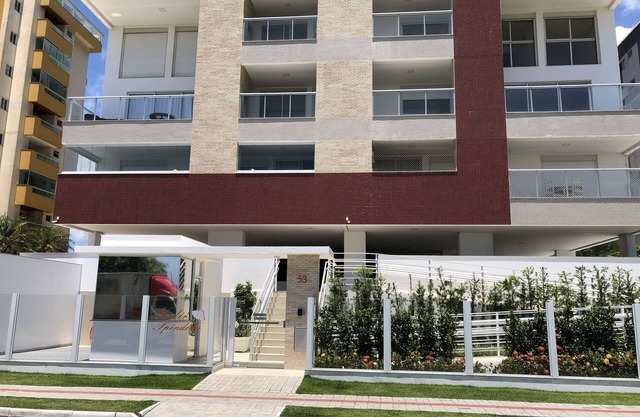 Praia Palmas - Apartamento de 3 dormitorios frente a la playa